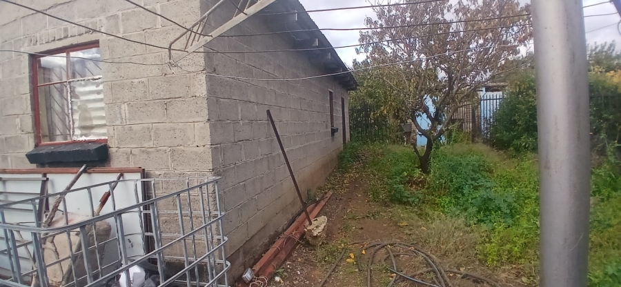 2 Bedroom Property for Sale in Botshabelo Free State